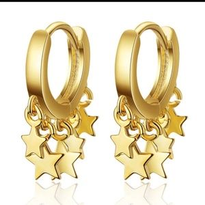 Small Dainty Minimalist Star Earring Huggies Hoops